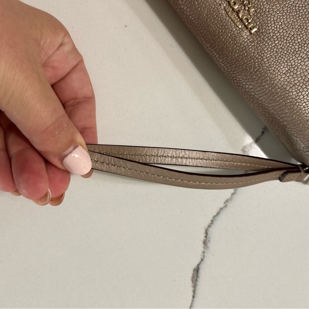 COACH Pebbled Leather Long Zip Around Wallet Rose Gold - Picture 6 of 9